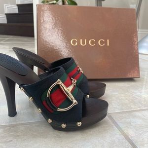 Gucci vintage stunning heels